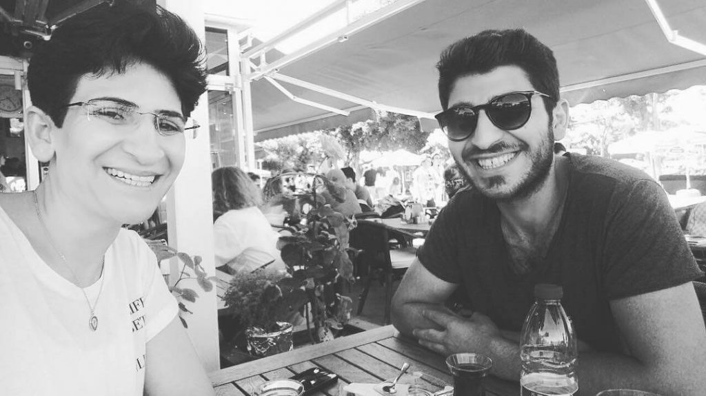 Evliya Aykan Annesi Hasibe Koçkaya